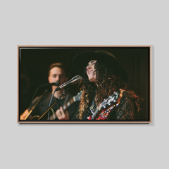 Edge Flex Frame for Ultra-Thin TVs